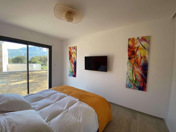 Villa Mare Monti - Orange bedroom