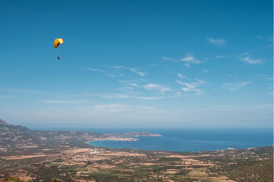 Aventures et adr&eacute;naline entre mer et ciel &agrave; Calvi
